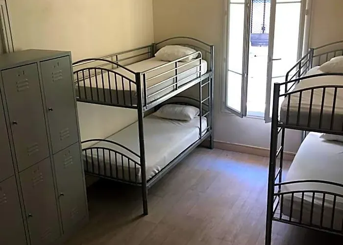 La Promenade House Hostel Nice